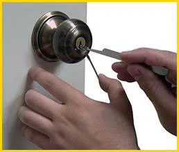 Metro Locksmith Services Seattle, WA 206-801-9923 - 6-lock-repair